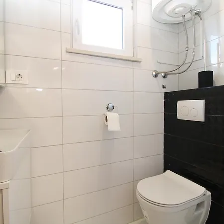 Apartment Old Town 2337 Pula