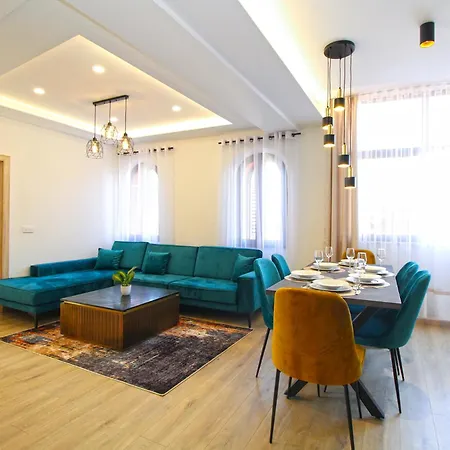 Apartment Old Town 2337