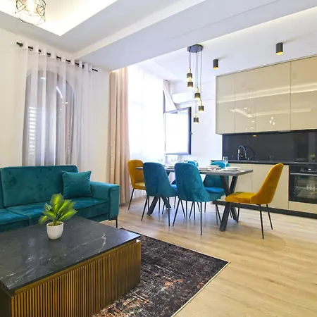 Old Town 2337 * Pula