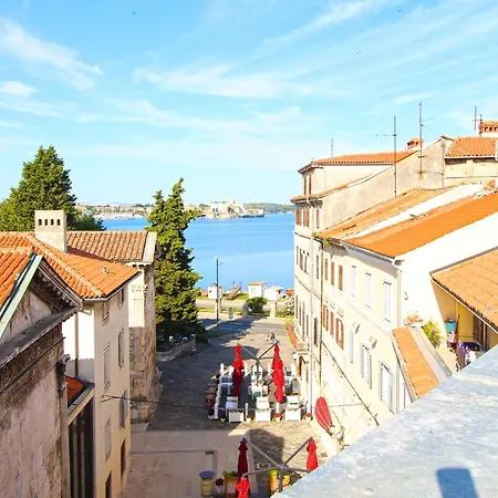 Apartment Old Town 2337