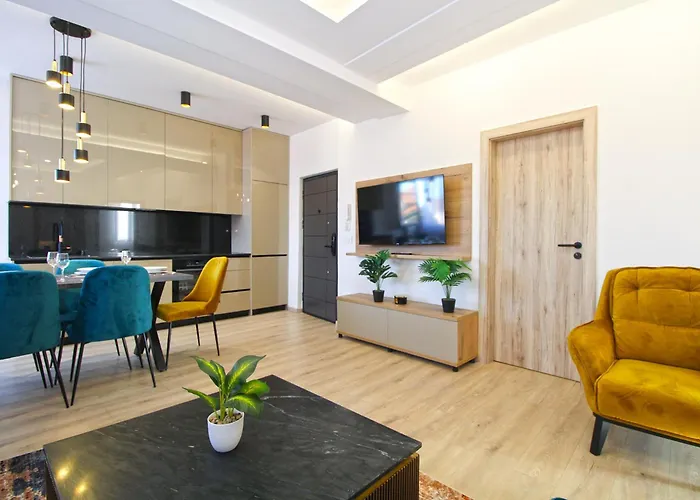 Old Town 2337 * Pula