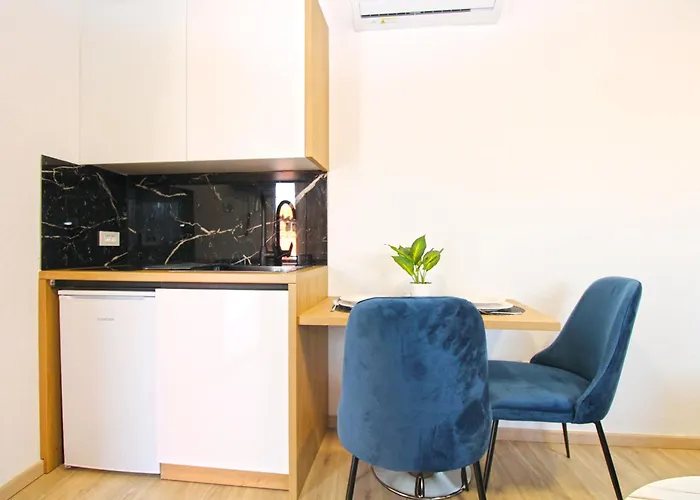 Old Town 2337 * Пула